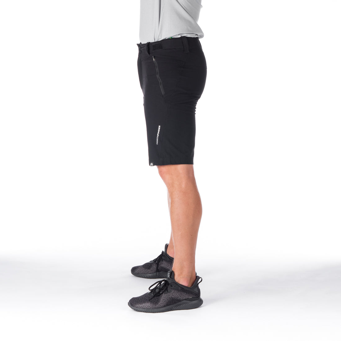 Men's shorts light elastic BE-3401OR IRA