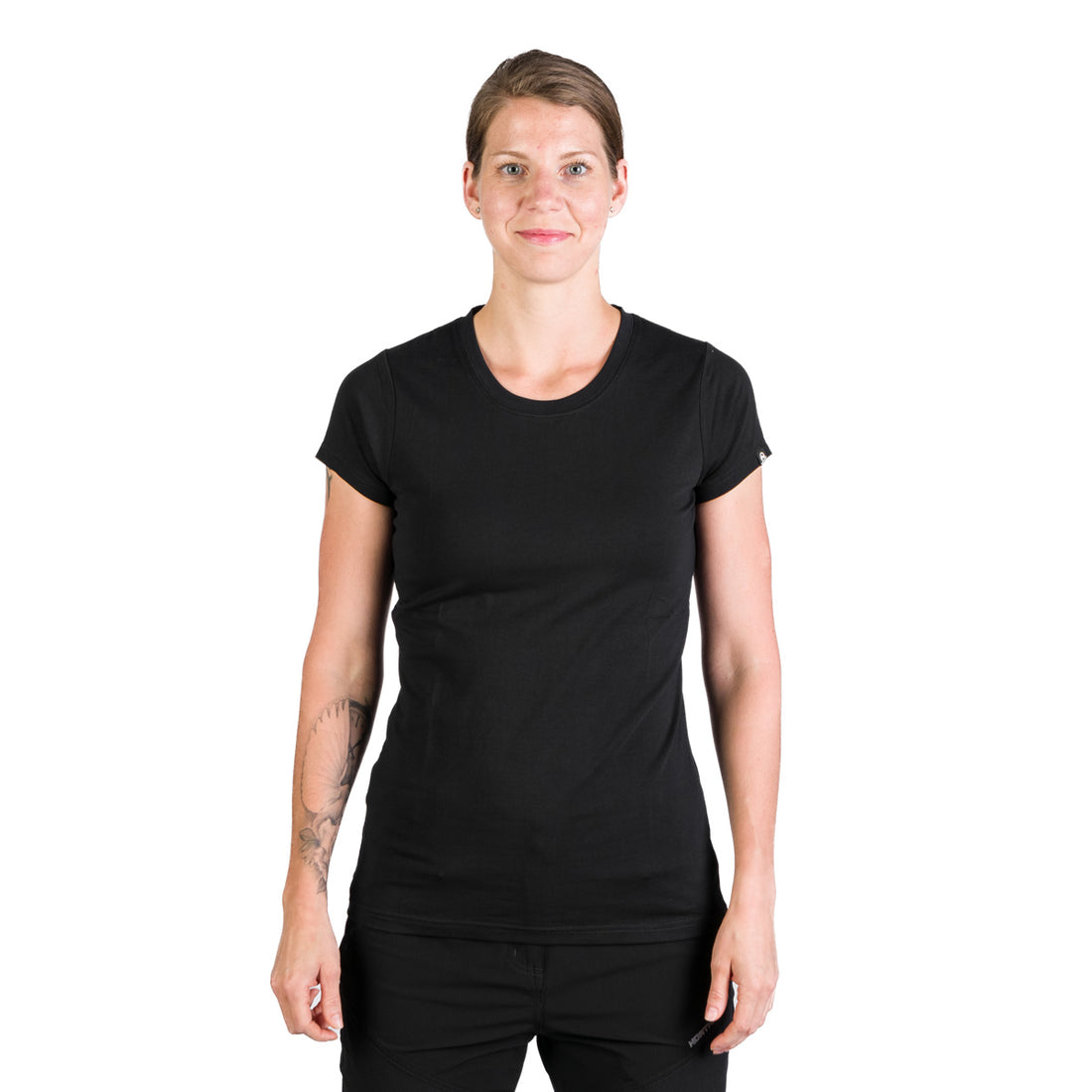 SHEILA women's lightweight breathable T-shirt