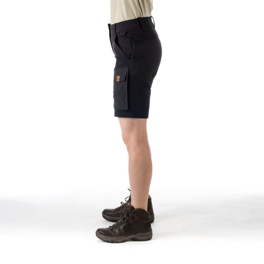 Women's hybrid stretch shorts adventure cargo KYLIE