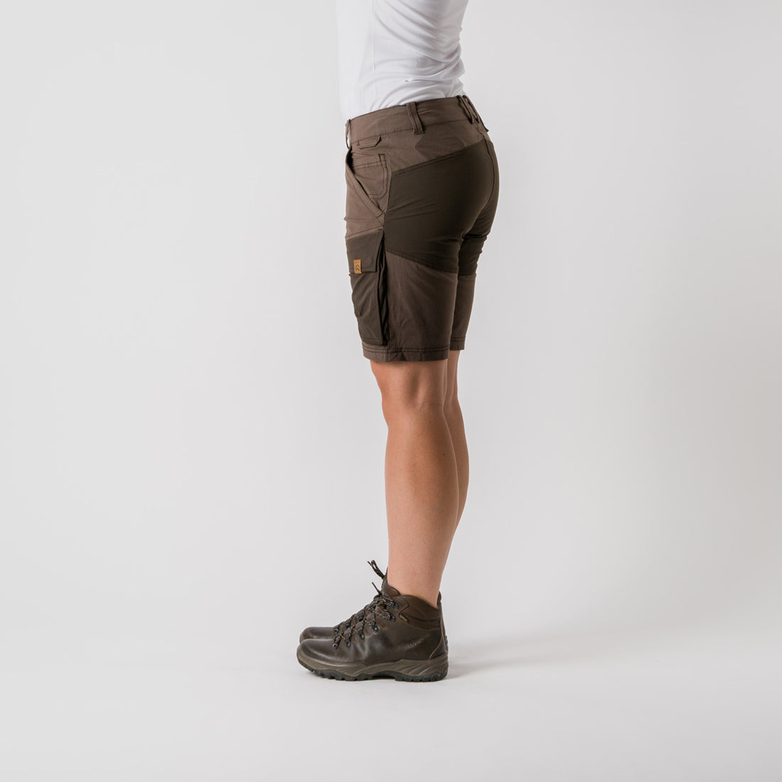 Women's hybrid stretch shorts adventure cargo KYLIE