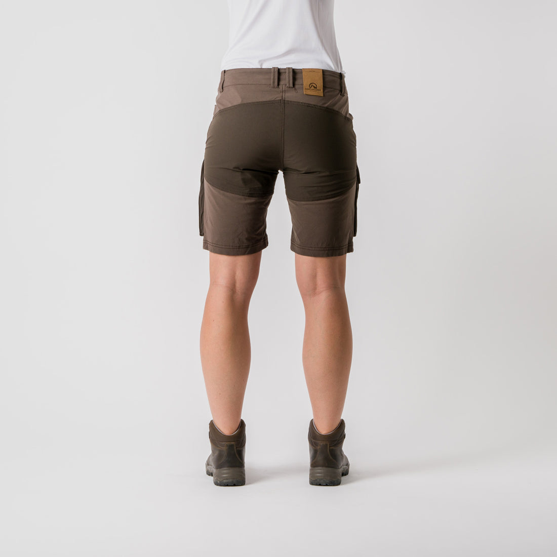 Women's hybrid stretch shorts adventure cargo KYLIE